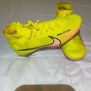 Nike Zoom Superfly 9 Elite SG Pro soccer cleats